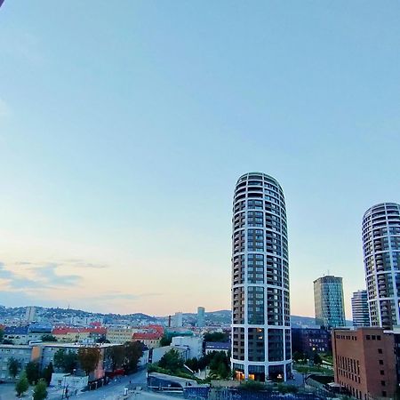 Sag Panorama City Free Parking براتسيلافا المظهر الخارجي الصورة